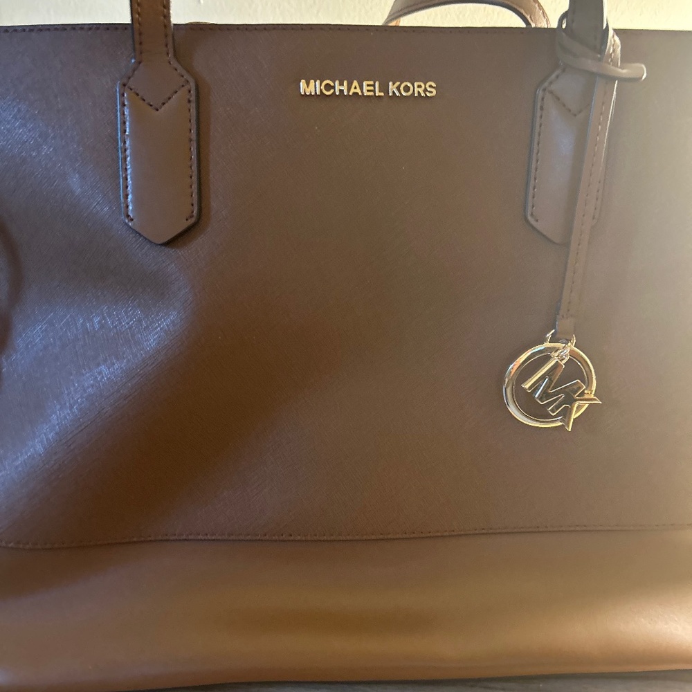 Michael Kors Tote